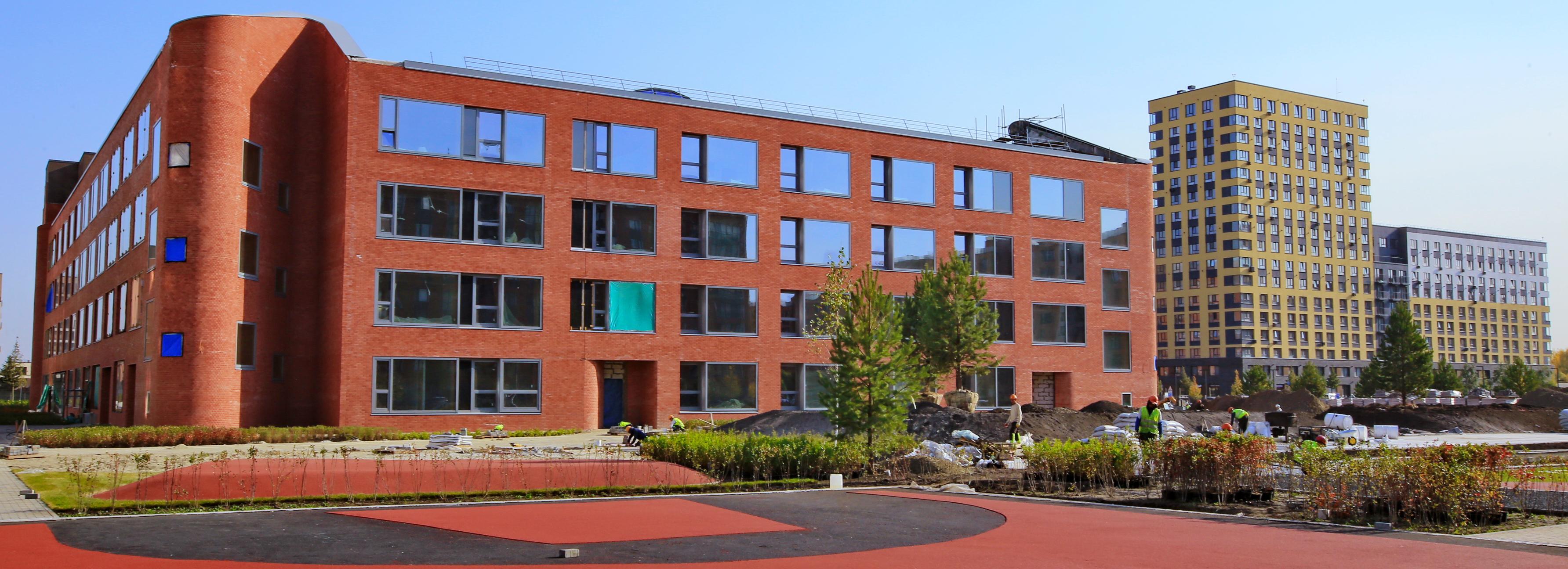 Новую школу в микрорайоне «Европейский берег» ввели в эксплуатацию