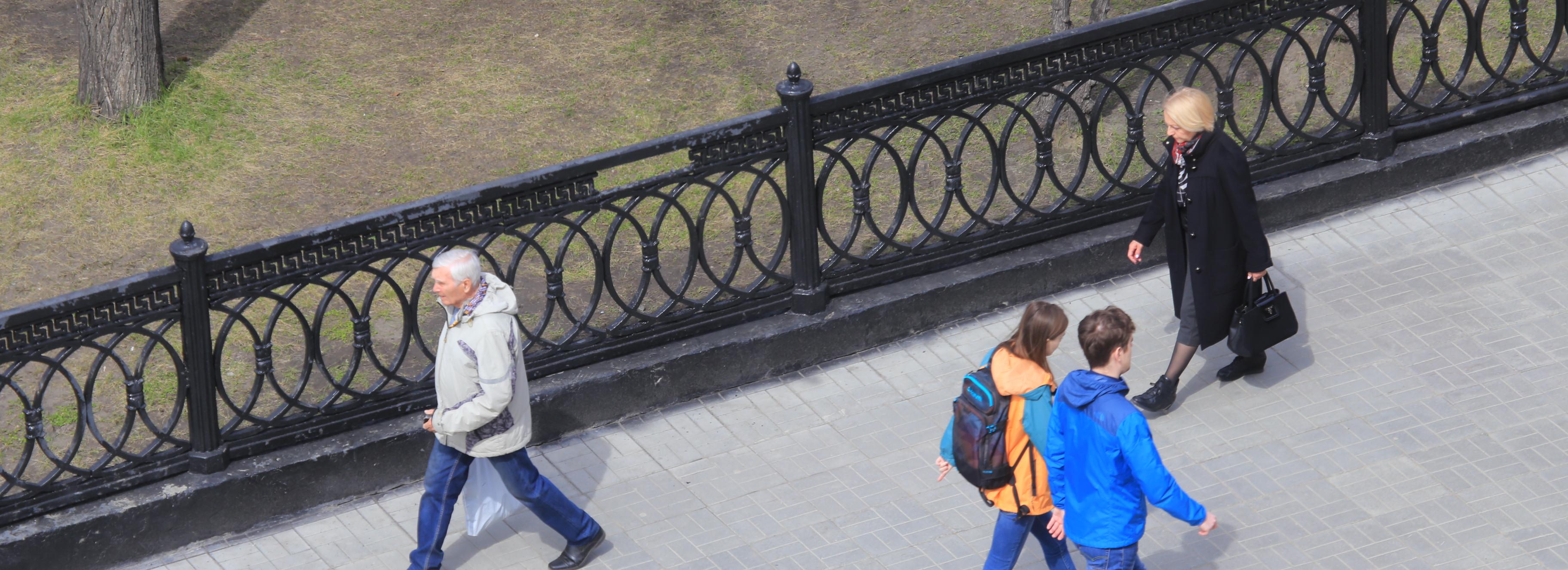 Чугунное ограждение планируют восстановить в Первомайском сквере