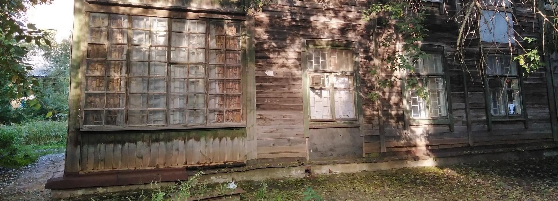 Мэрия выкупит у жильцов деревянную двухэтажку с мансардой на Телецентре