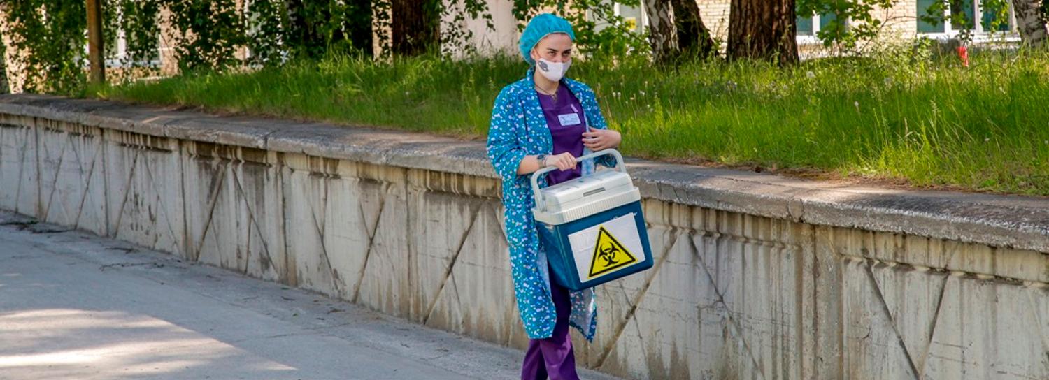 Четыре пациента с COVID-19 скончались в Новосибирской области