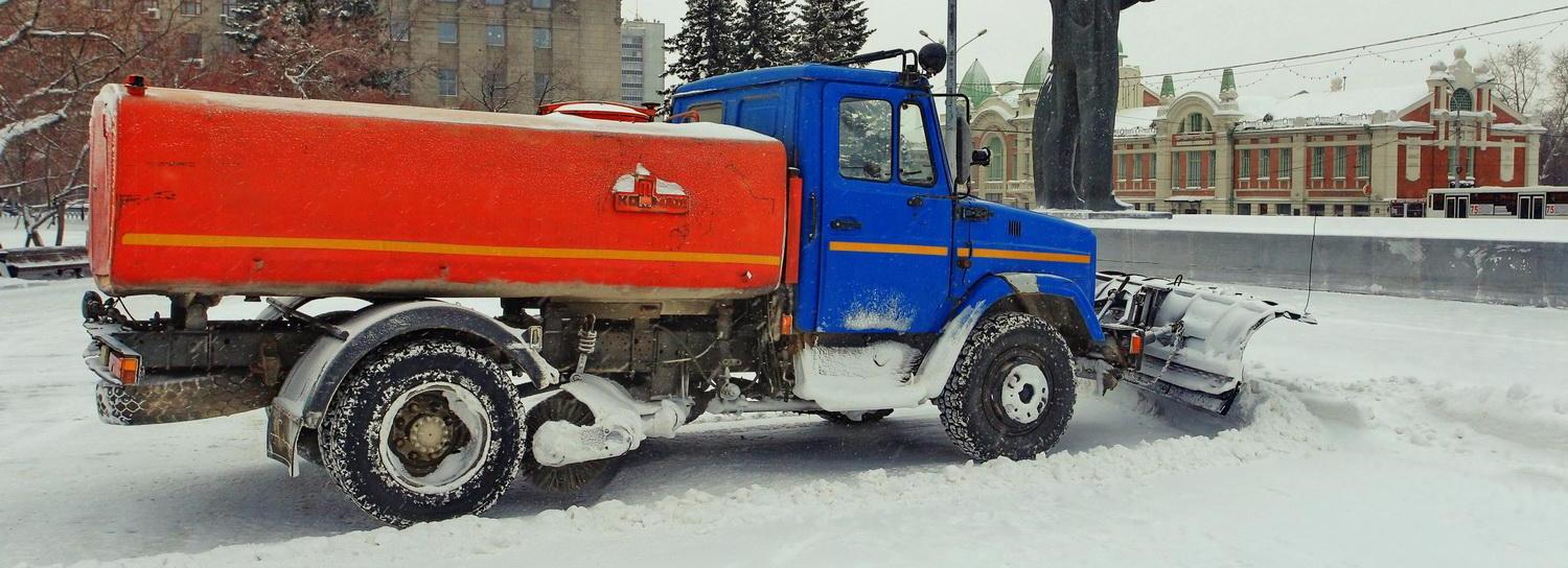 Ради уборки снега до 9 апреля перекроют тропинки в Театральном сквере