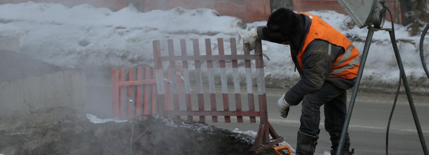 Улицу Семьи Шамшиных раскопали из-за ремонта теплотрассы
