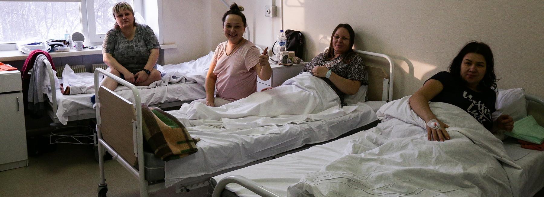 Поликлиники и неотложка перейдут на усиленный режим работы в каникулы