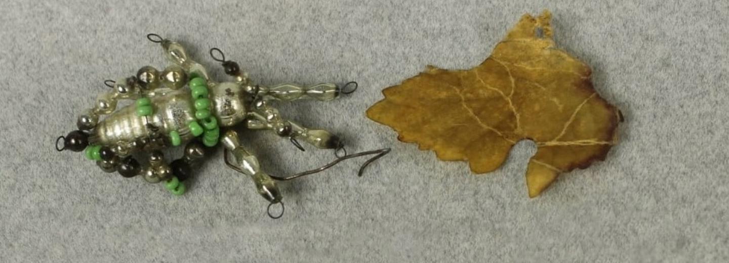 70-летнюю ёлочную игрушку отреставрировали в краеведческом музее