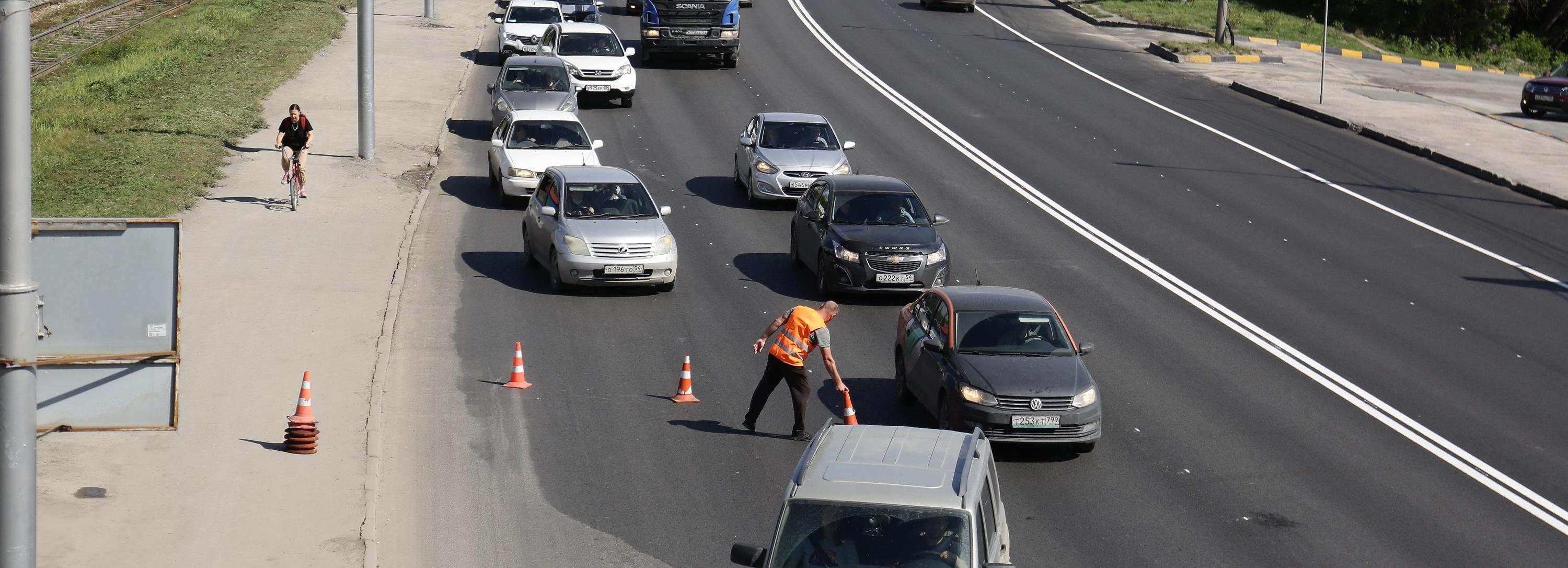 Мэр Локоть объявил аврал по ремонту дорог в Новосибирске