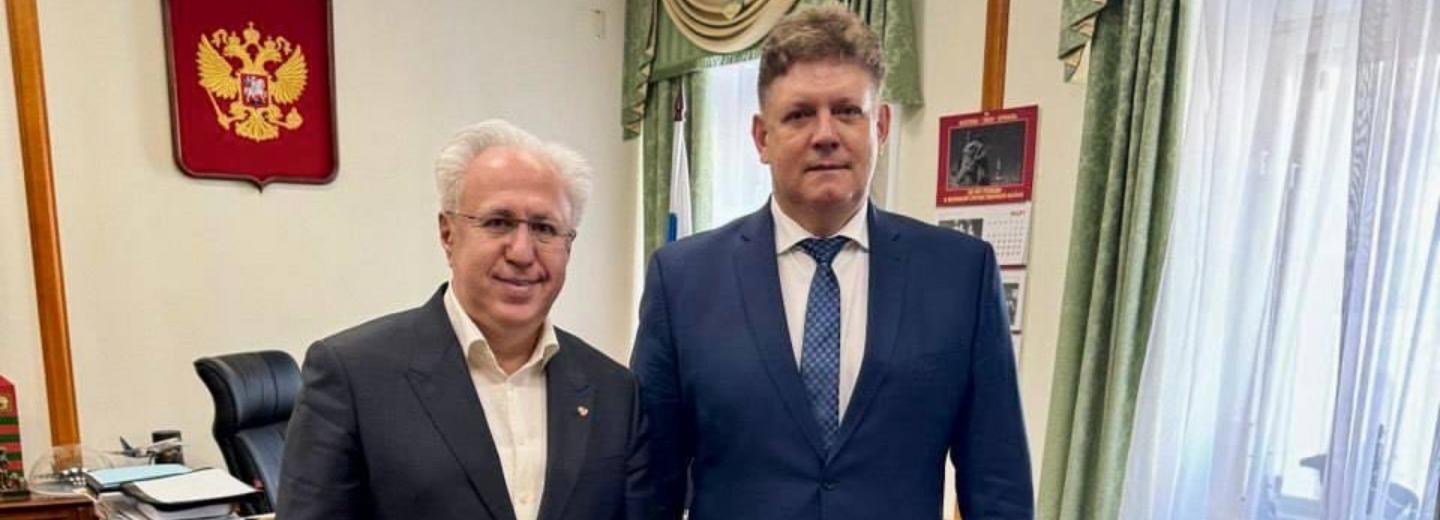 Полпред Серышев встретился с главой Российского экологического общества