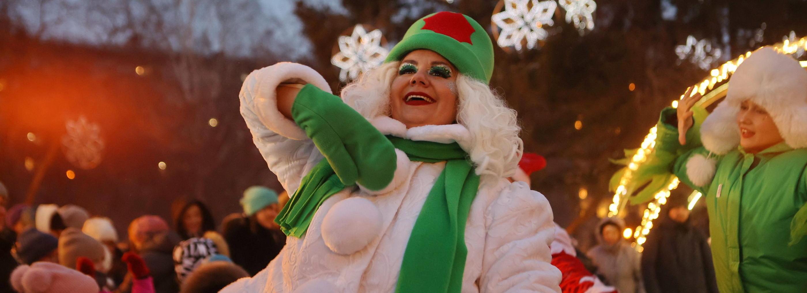 Мэр Кудрявцев позвал на день рождения Снежной бабы в парк «Арена»