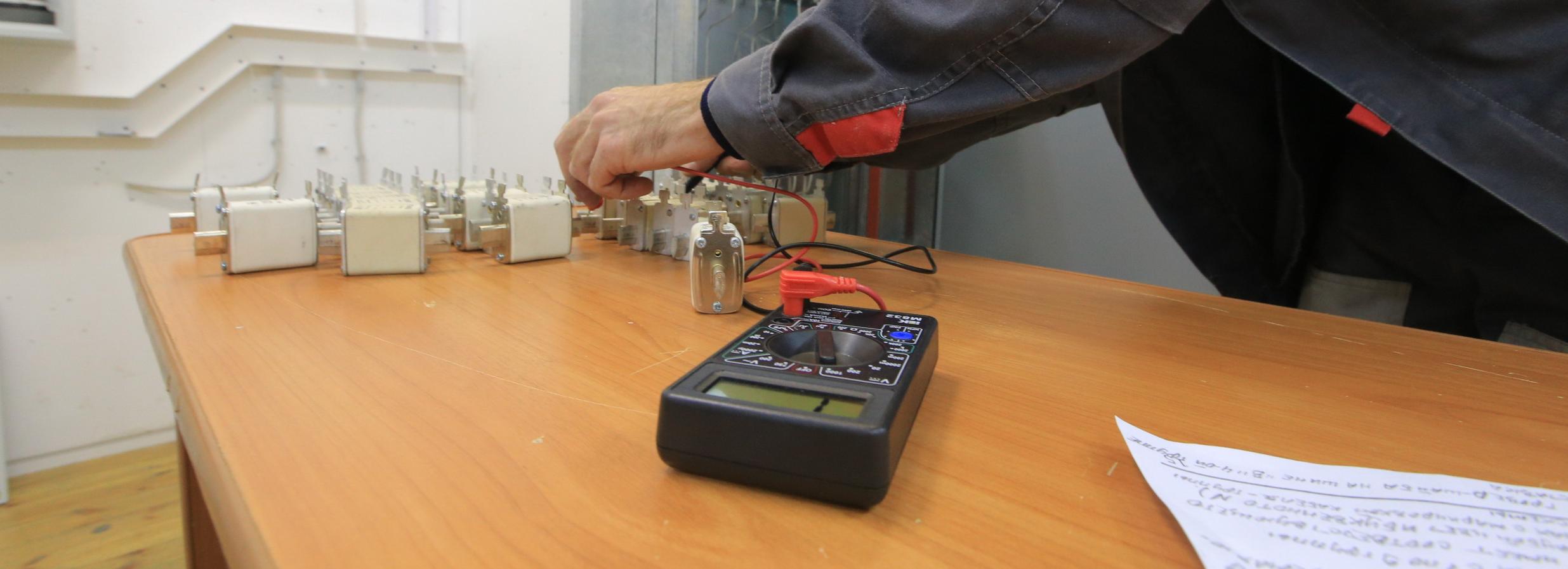 В школах Новосибирска откроют пять инженерных спецклассов