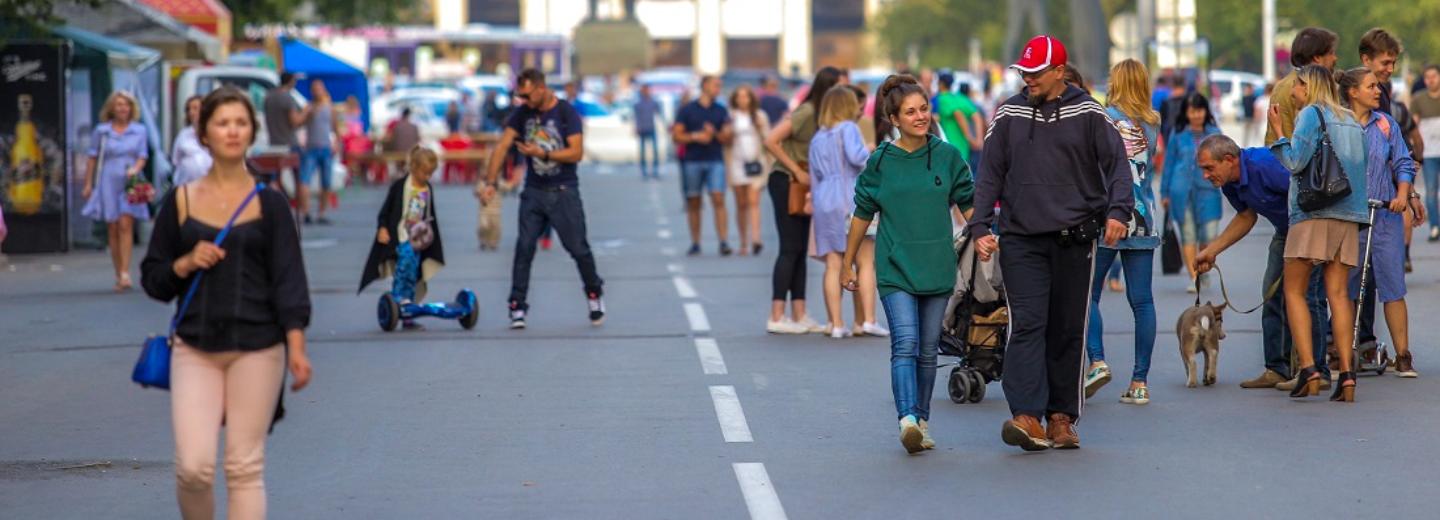 «Трудный путь, но необходимый городу» — эксперт о пешеходной улице Ленина