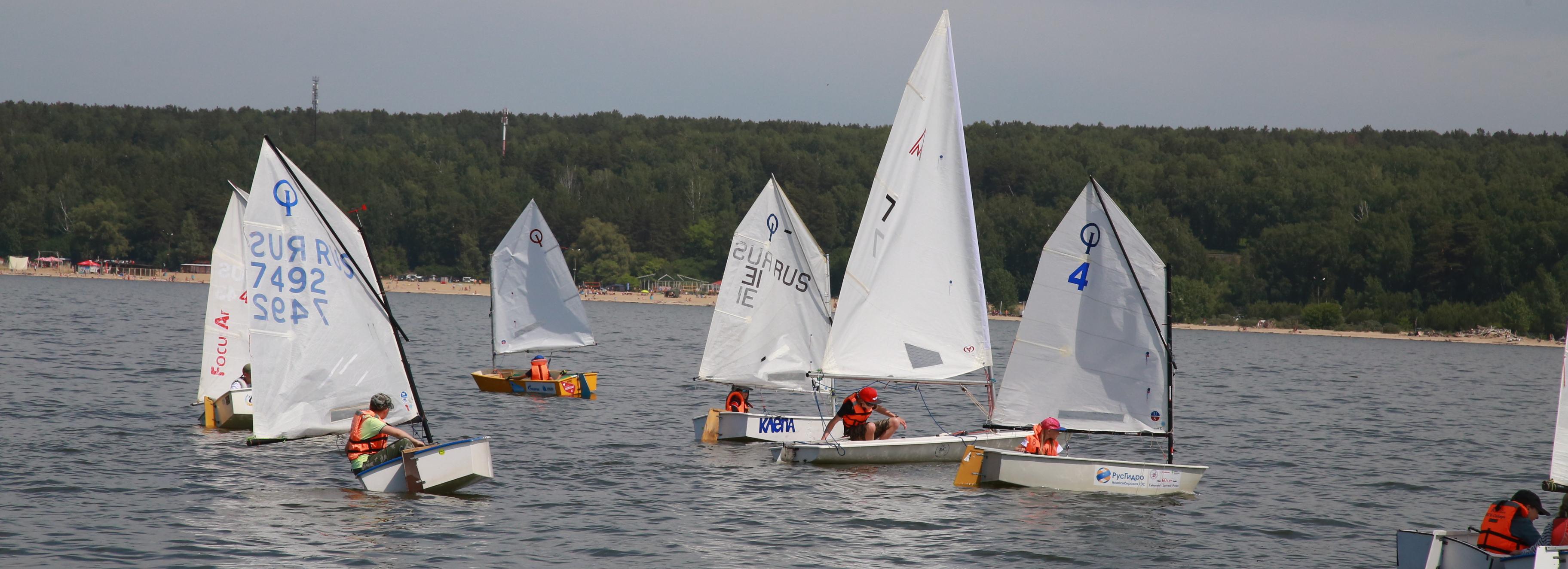 Разговор о спорте: гонки под парусом и пиратские песни на Обском море