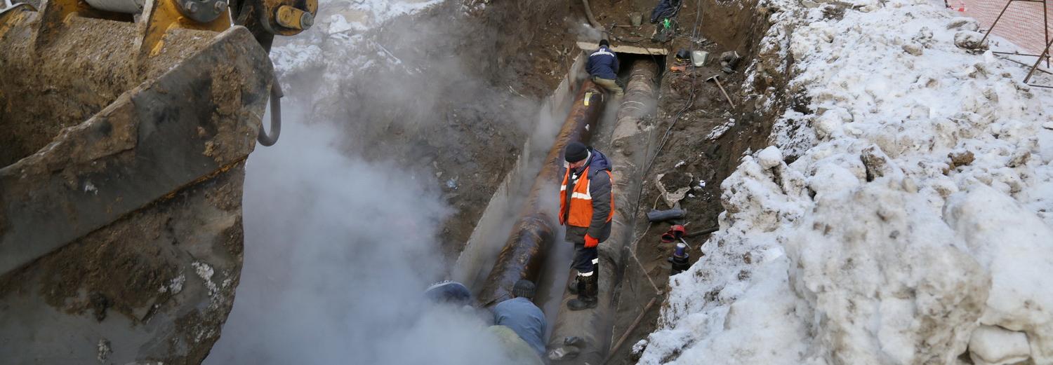 Улицу Народную сузили из-за ремонта теплотрассы