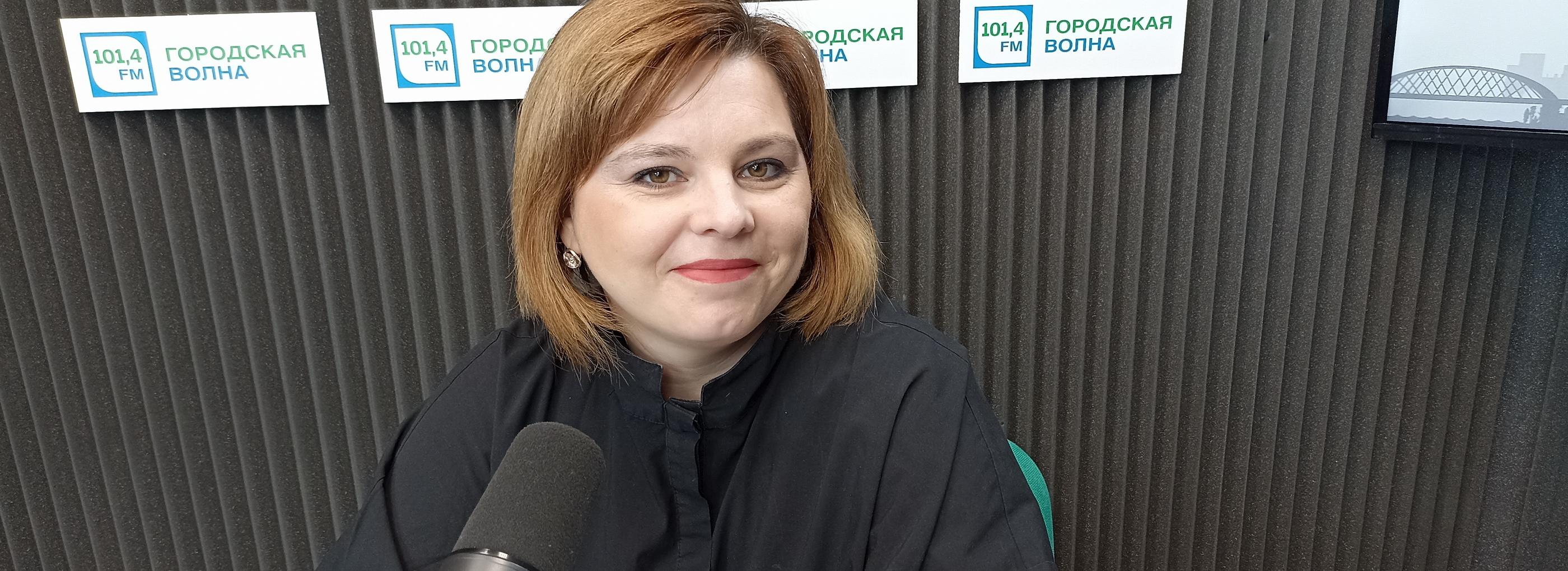 О кочевой жизни старейшего театра расскажут на Городской волне