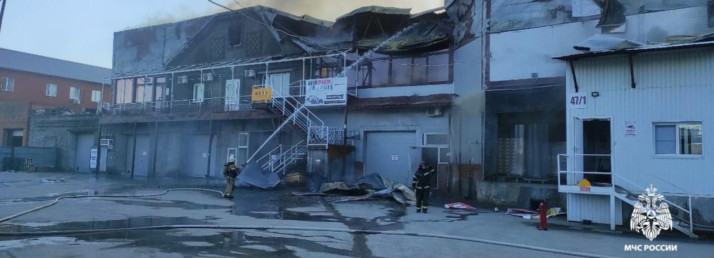 Роспотребнадзор исследовал воздух после пожара на Оловозаводской