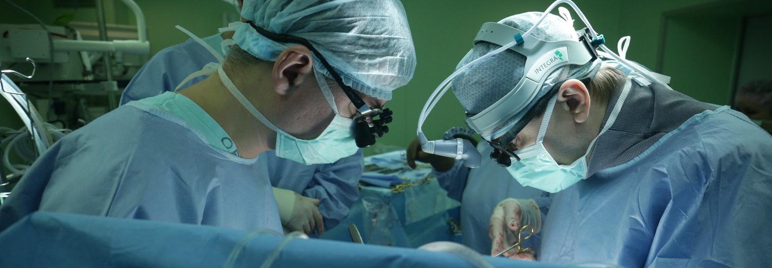 Новосибирские онкологи спасли пациентку с редкой опухолью пищевода