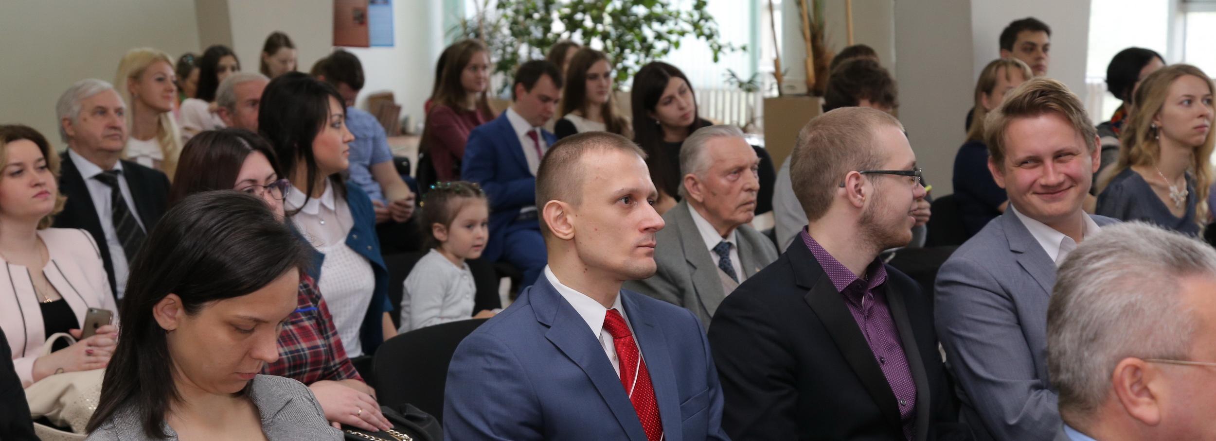 Пожизненных клиентов найдут на бесплатном семинаре в Новосибирске