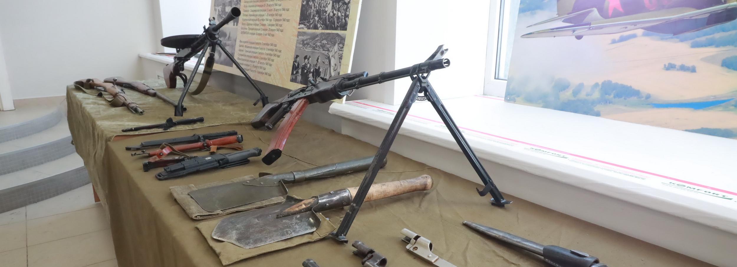 Киносеансы, концерты и игры: как отметить День защитника Отечества