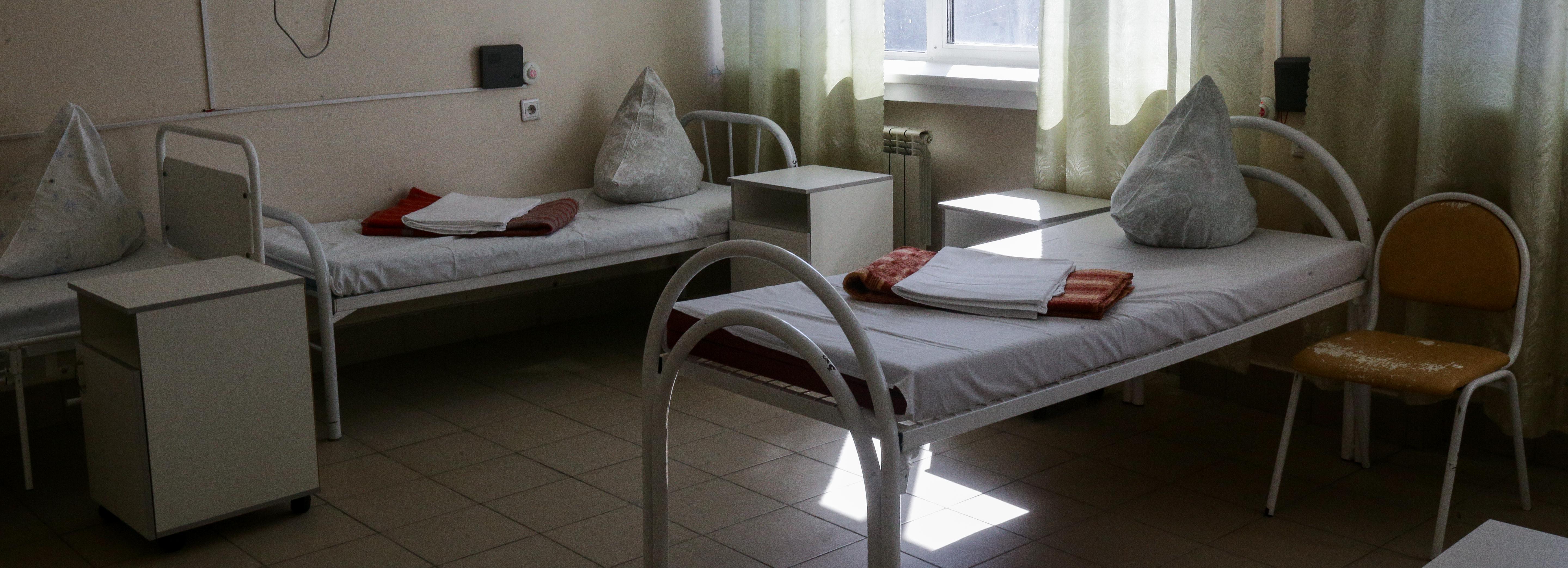 Ограниченный приём разрешили в больнице Новосибирска, где рухнул потолок