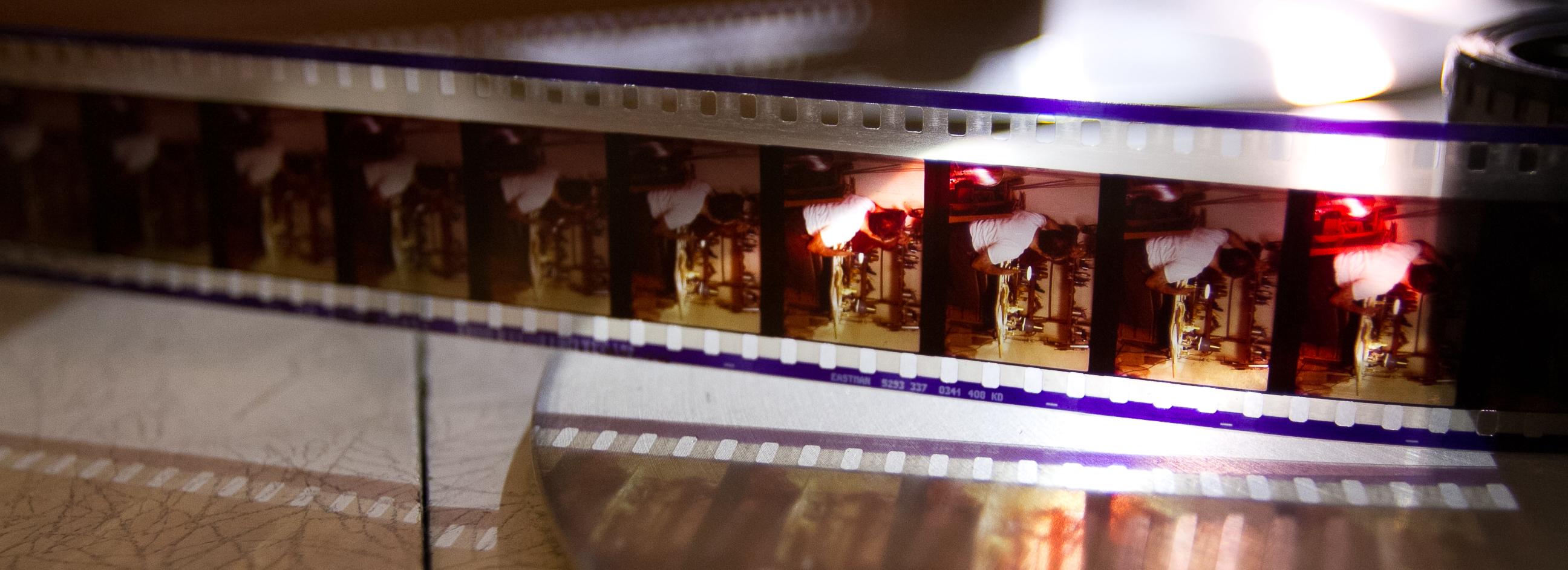 Советское кино бесплатно показывают на большом экране для пенсионеров