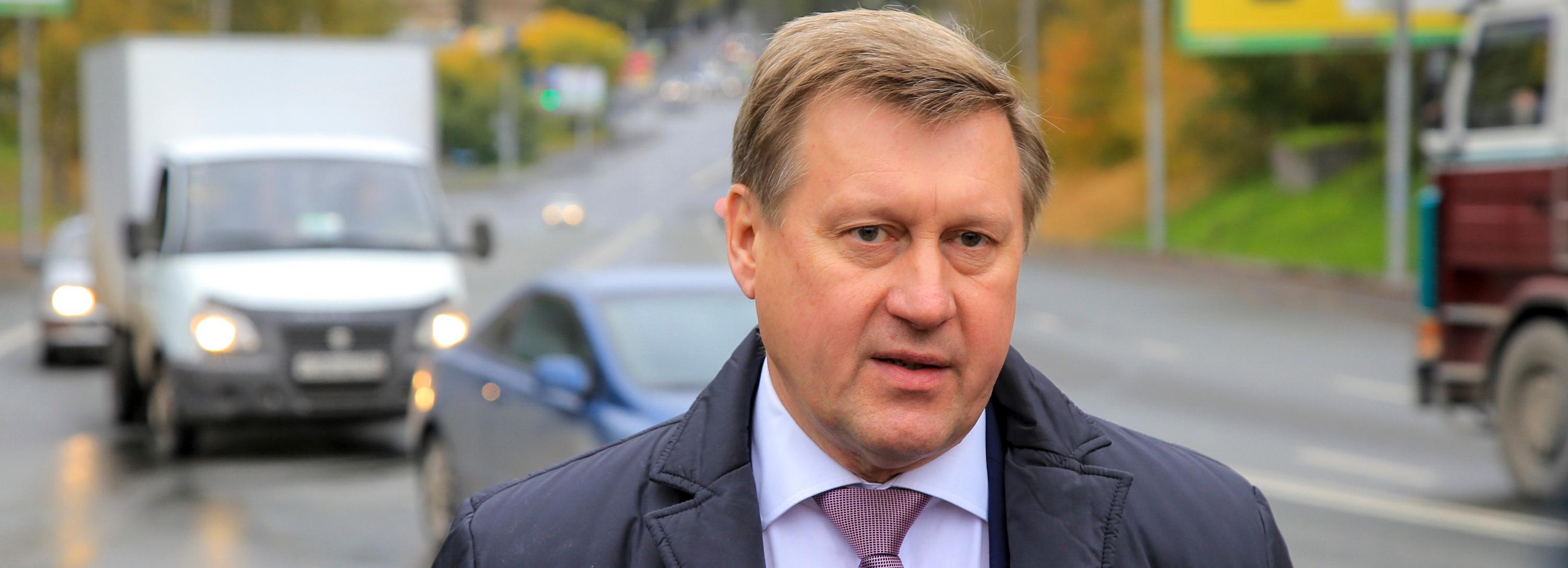 Мэр Локоть о дорогах и уборке: причина в хроническом недофинансировании