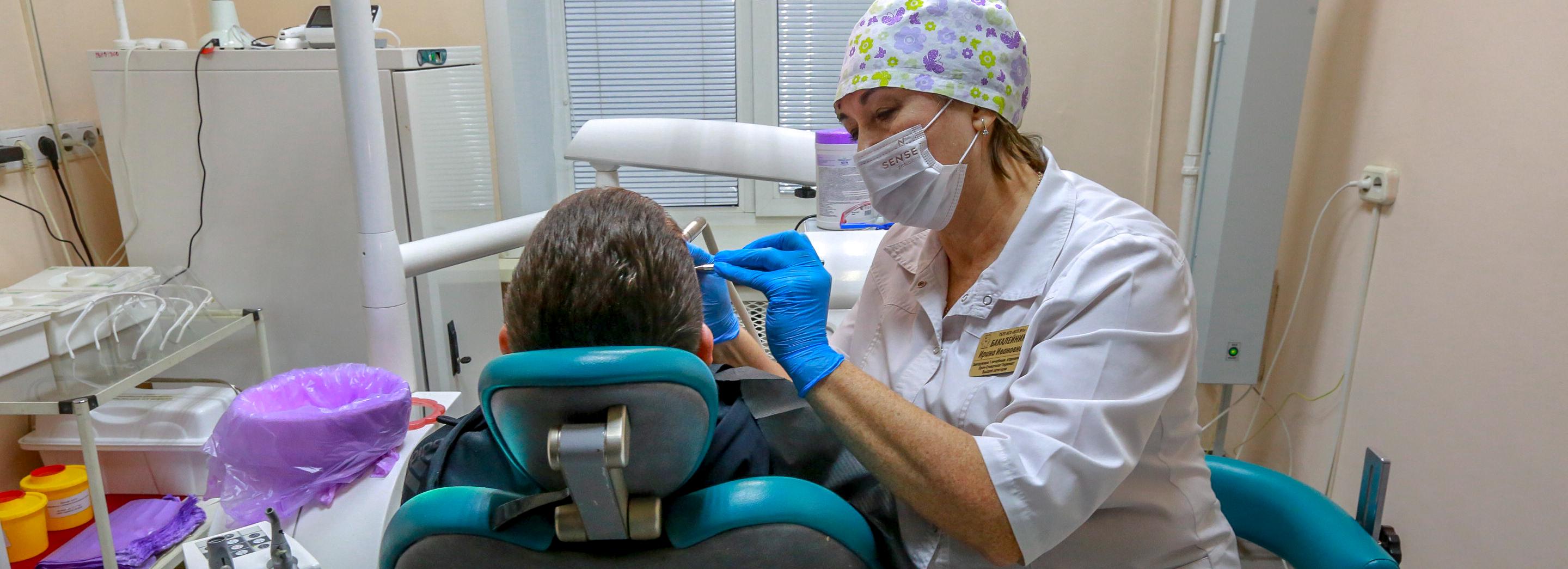 300 бойцам СВО бесплатно восстановят зубы в Новосибирской области