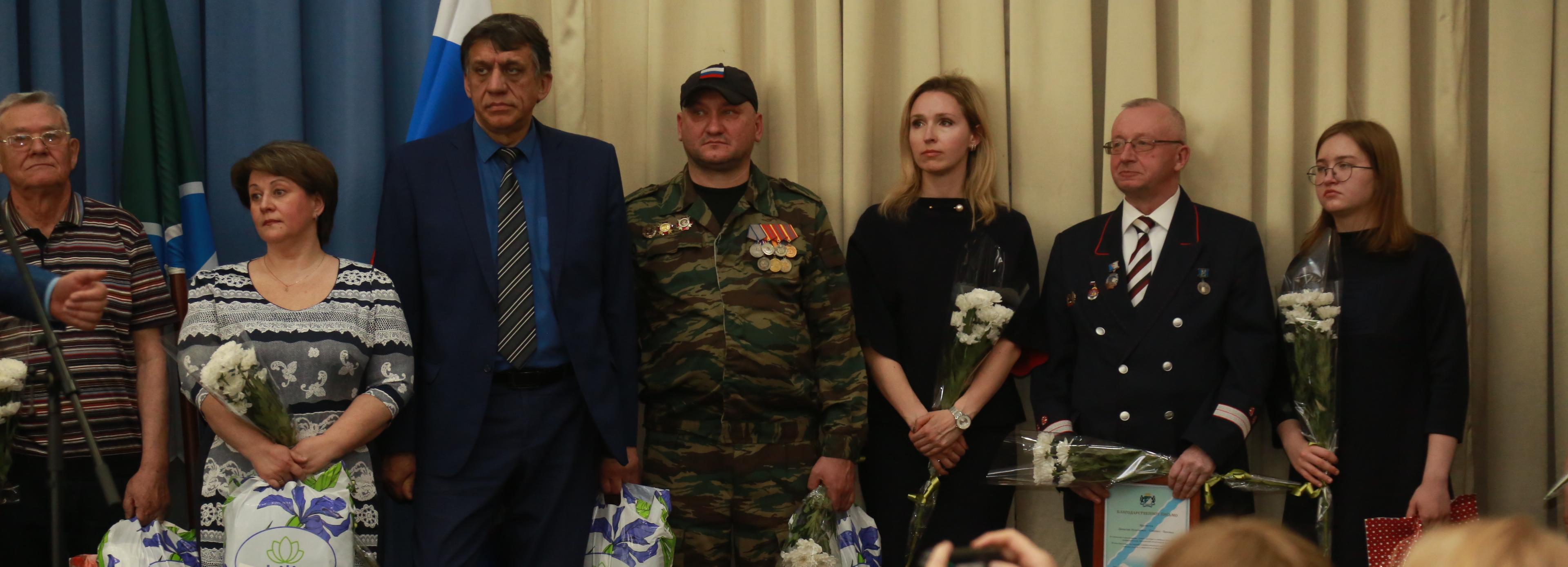 Трудовые династии со стажем до 180 лет наградили в Новосибирске