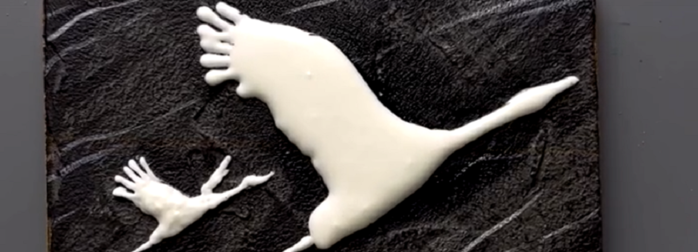 Пряник с журавлями в память о теракте сделала кондитер из Новосибирска