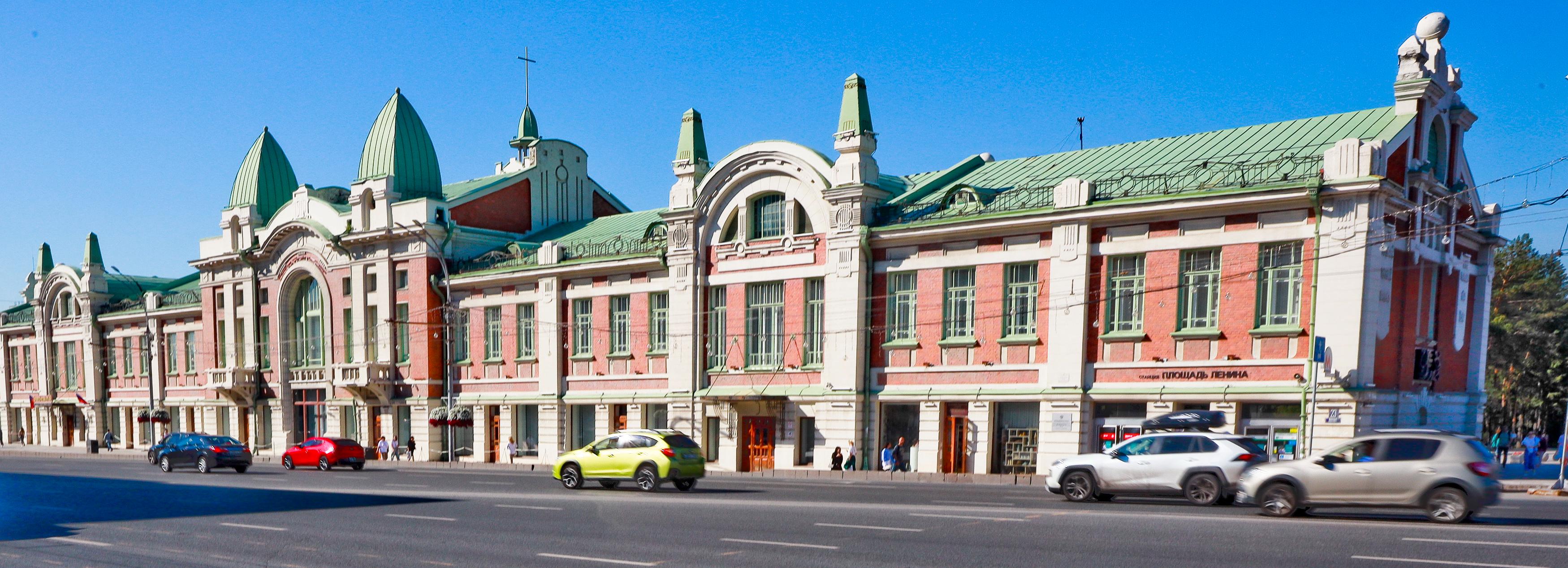 Когда отреставрируют фасад краеведческого музея в Новосибирске