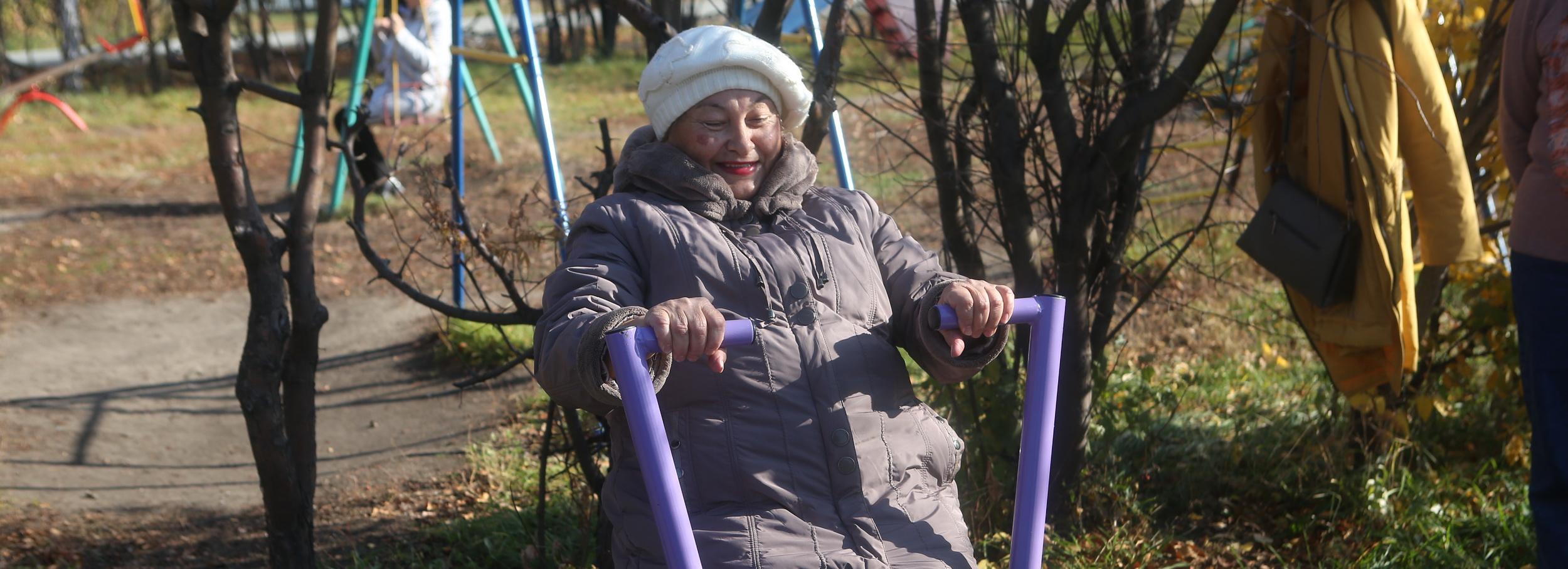 Трущобы в частном секторе Кировки превратили в «Спортивную поляну»