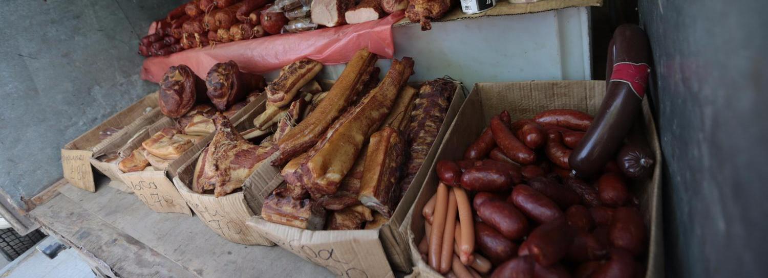 Дизентерия и ботулизм грозят покупающим еду на улицах новосибирцам