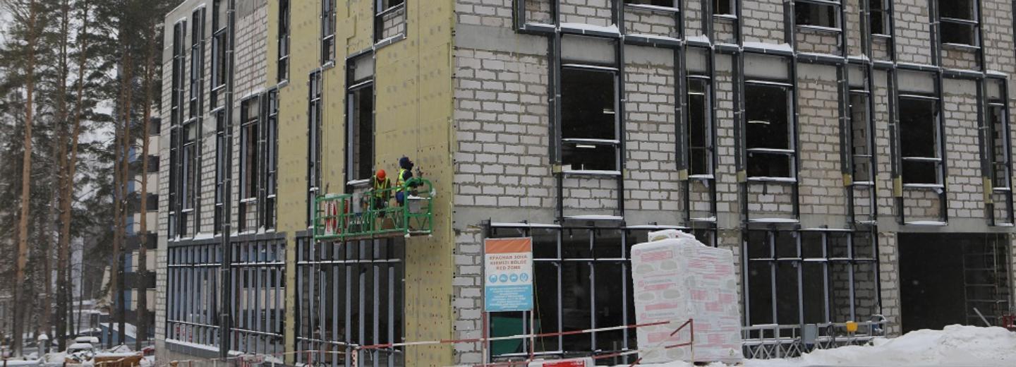 Фасады второй очереди кампуса НГУ завершат к весне 2025 года