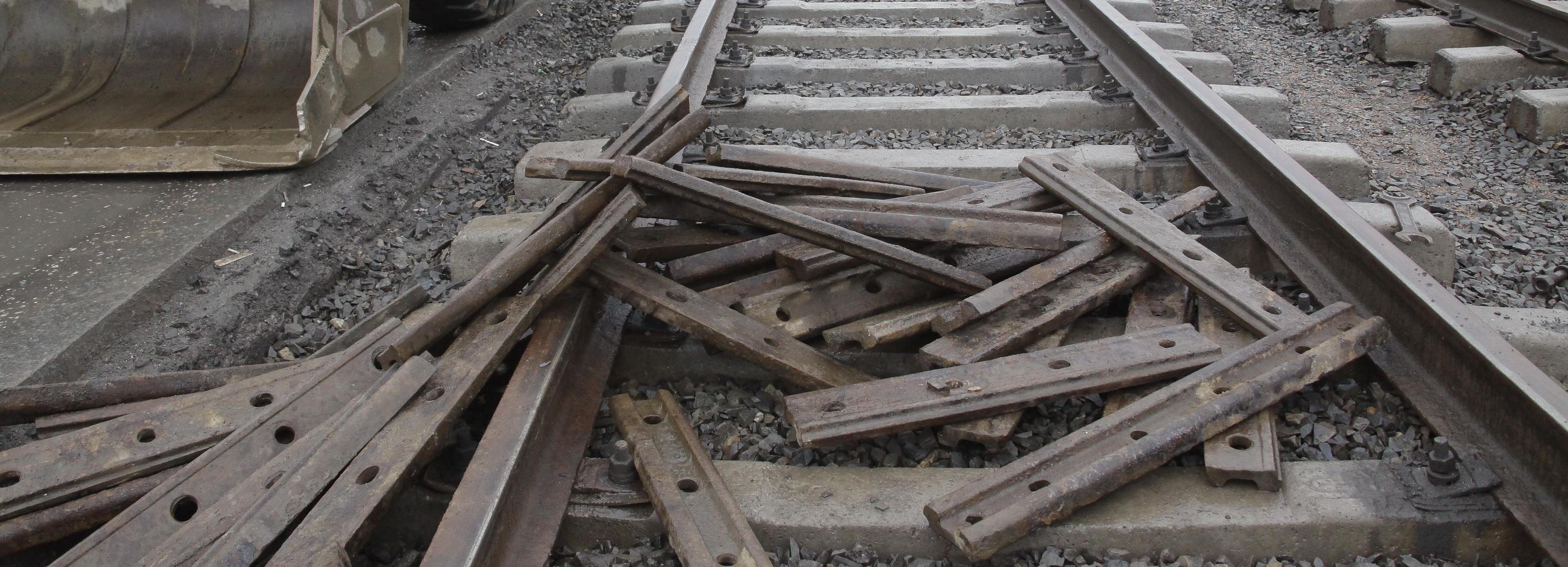 Трамвайные пути разрешили ремонтировать за счёт дорожного фонда (18+)