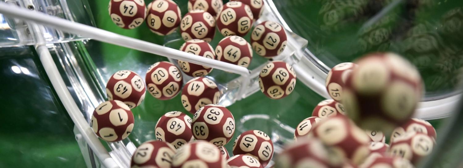 Бухгалтер из Новосибирска выиграла в лотерею загородный дом