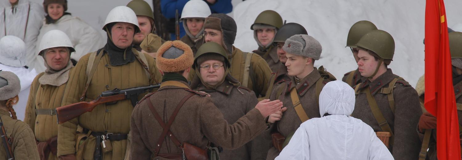 Как праздновали День защитника Отечества в Новосибирске