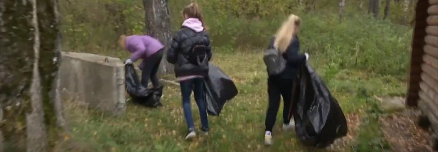 Плоггинг: больше сотни новосибирцев гонялись за мусором в Сосновом бору