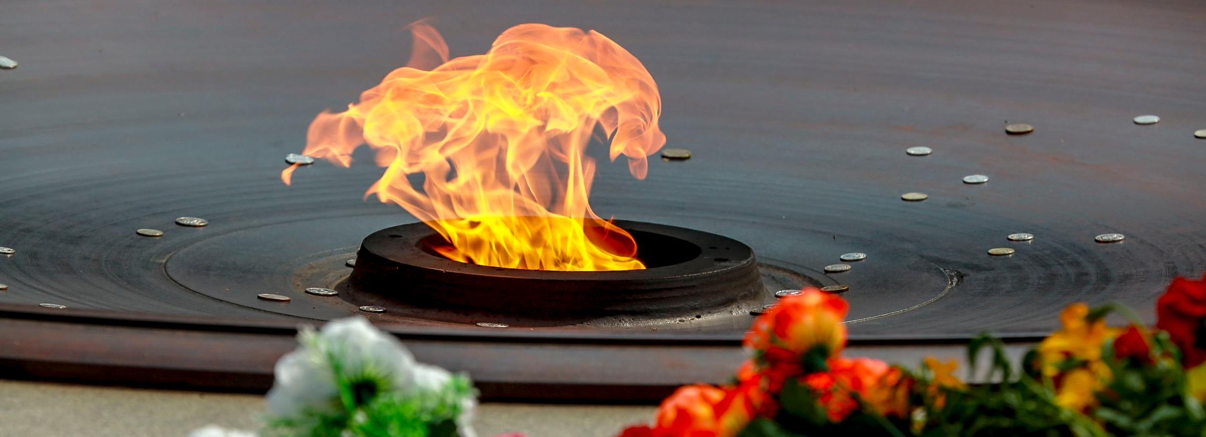 Вечный огонь на Монументе Славы погаснет на восемь часов