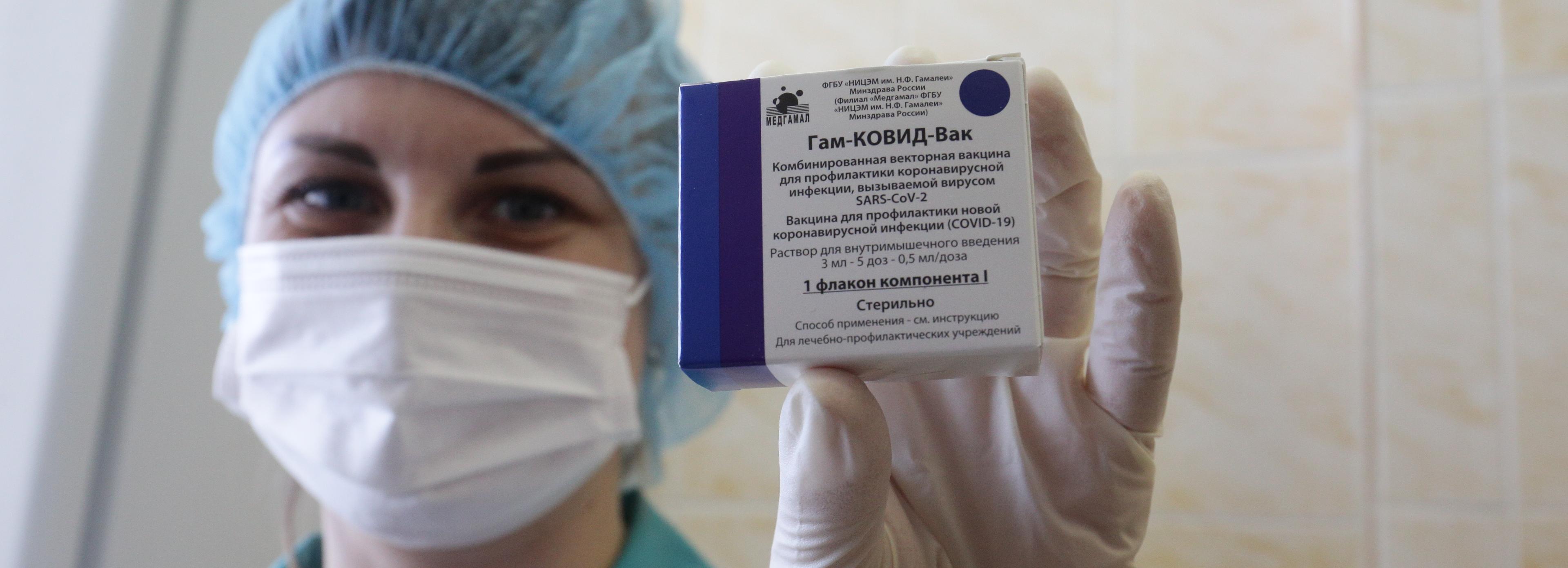 Первый круглосуточный пункт вакцинации открыли в Новосибирске