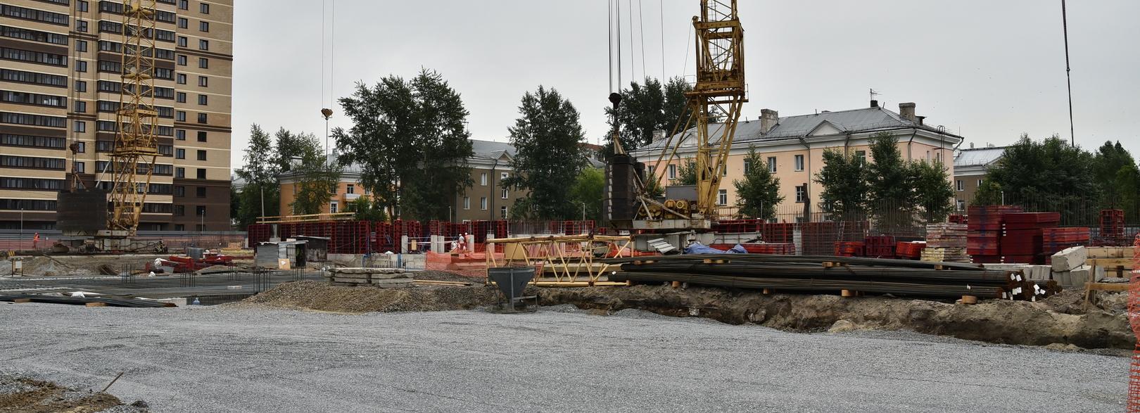 Фундамент школы №57 в Новосибирске будет готов к 25 августа