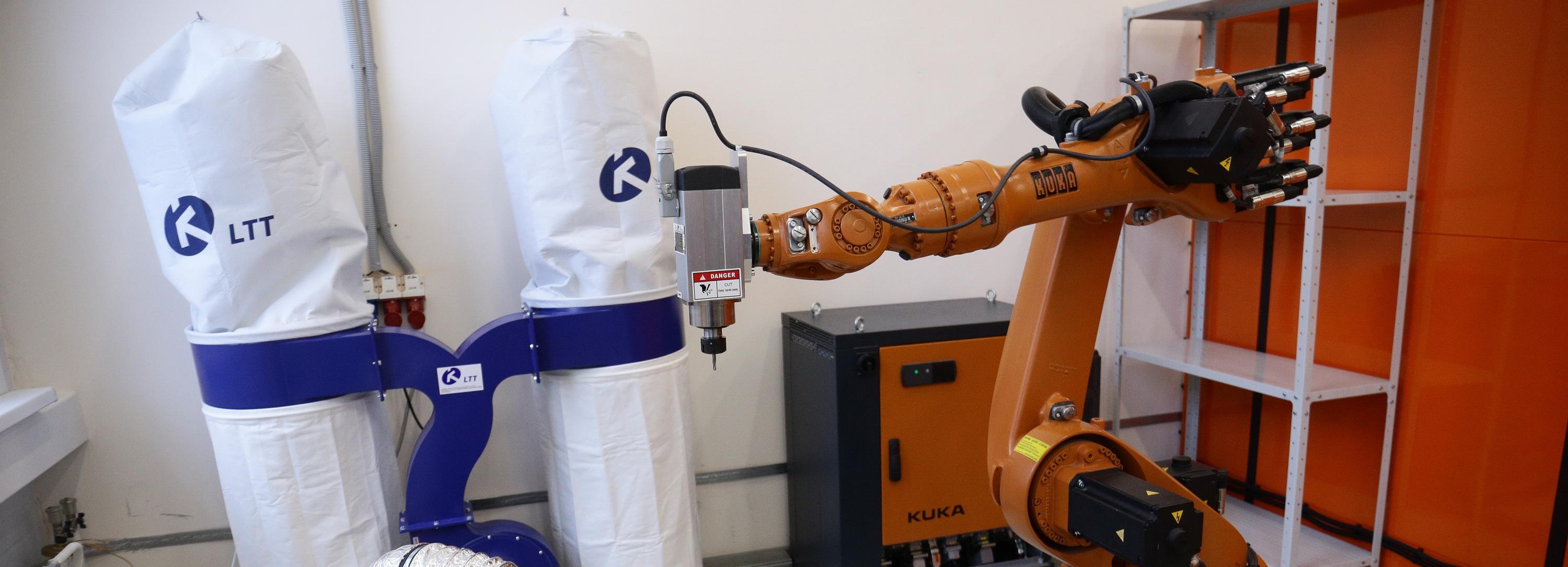 НГТУ купил трёх роботов — сварщика, сортировщика и фрезеровщика