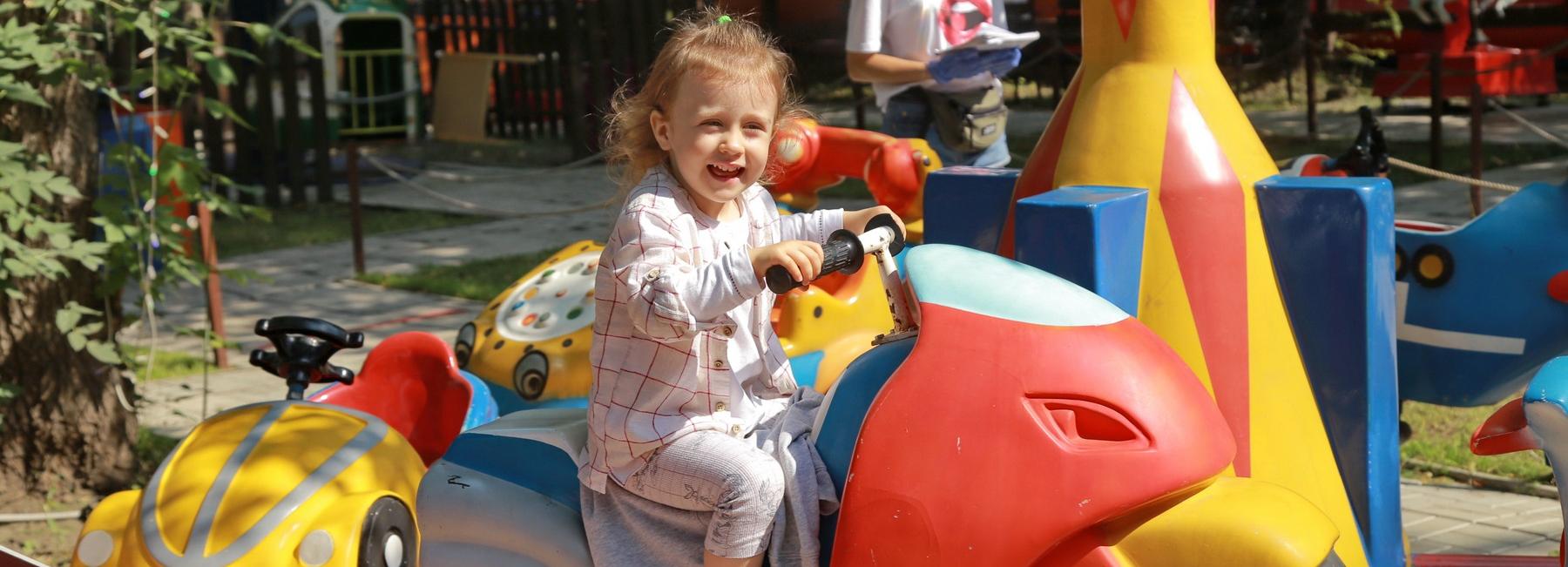 Открывшиеся после карантина аттракционы проверяют в Новосибирске