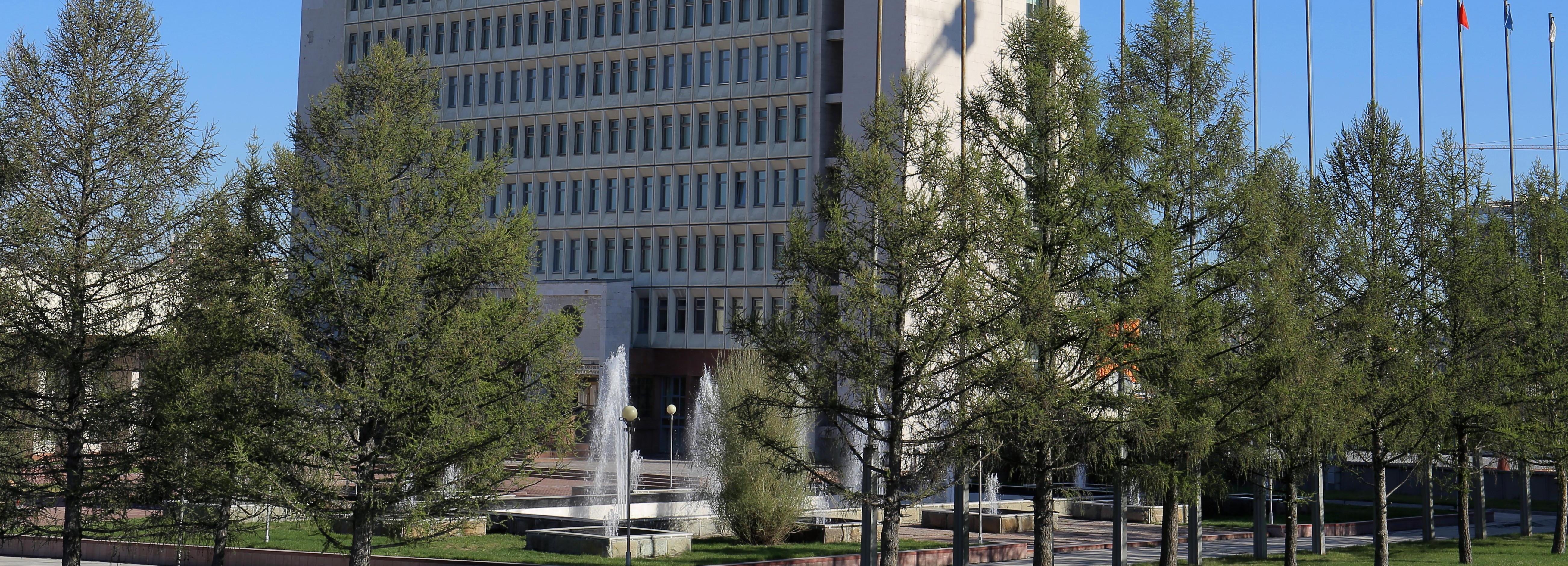 Фонтан возле заксобрания станет светомузыкальным