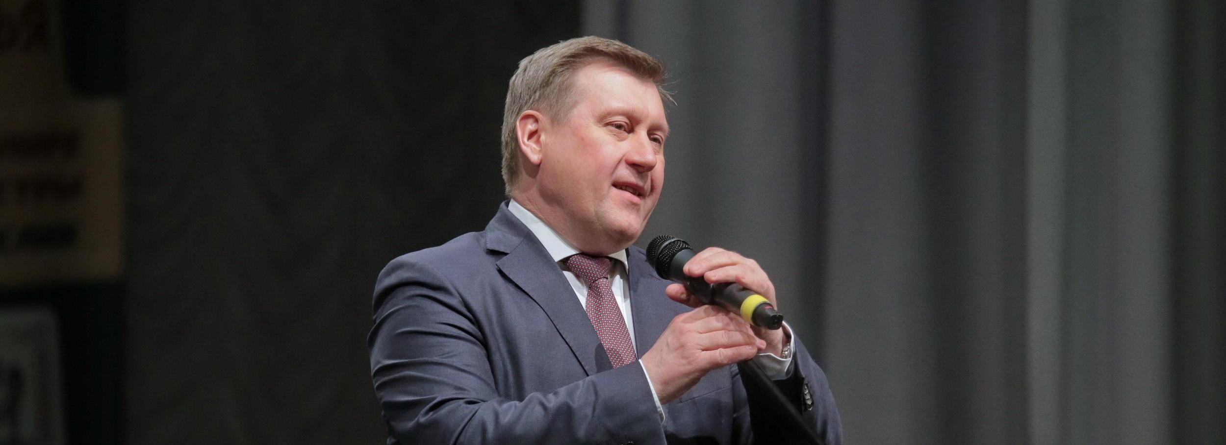 Мэр Локоть поздравляет с праздником работников транспорта