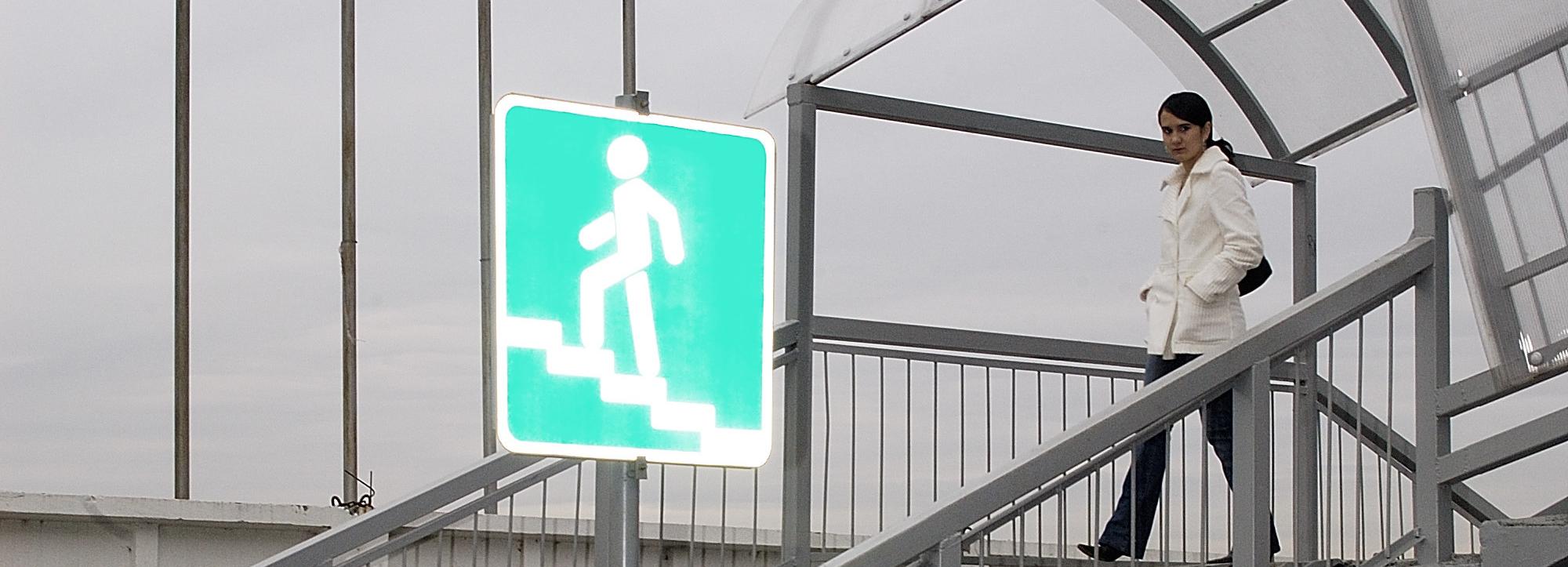 Две пешеходные эстакады отремонтируют за лето в Новосибирске