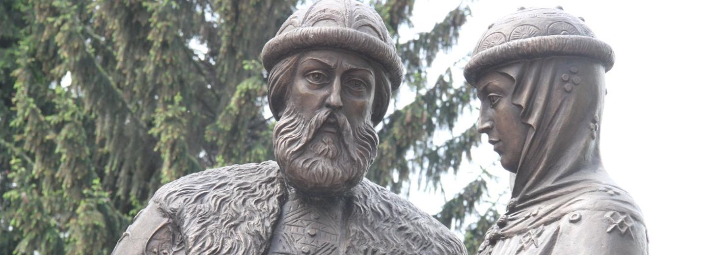 Семейные гербы создавали в День Петра и Февронии в Берёзовой роще