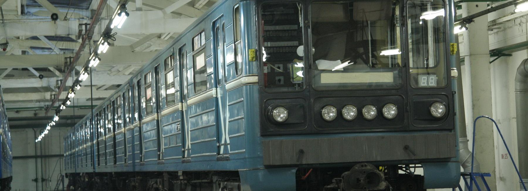 Новосибирскому метро не купили 5-вагонный поезд из-за COVID-ограничений