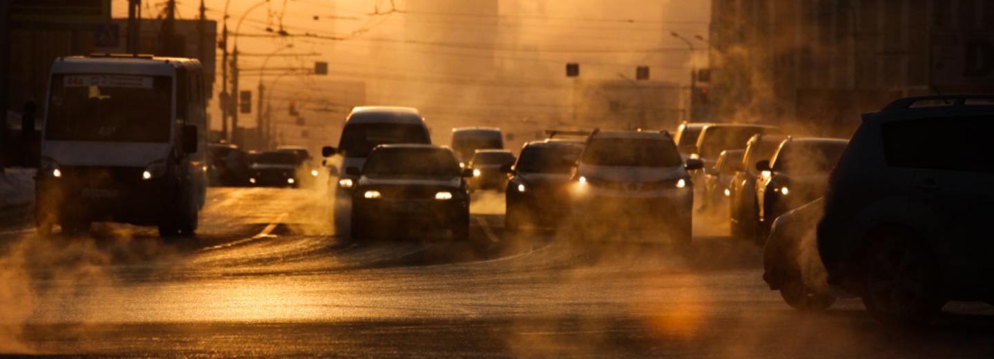 Новосибирских водителей предупреждают о замерзании топлива в морозы