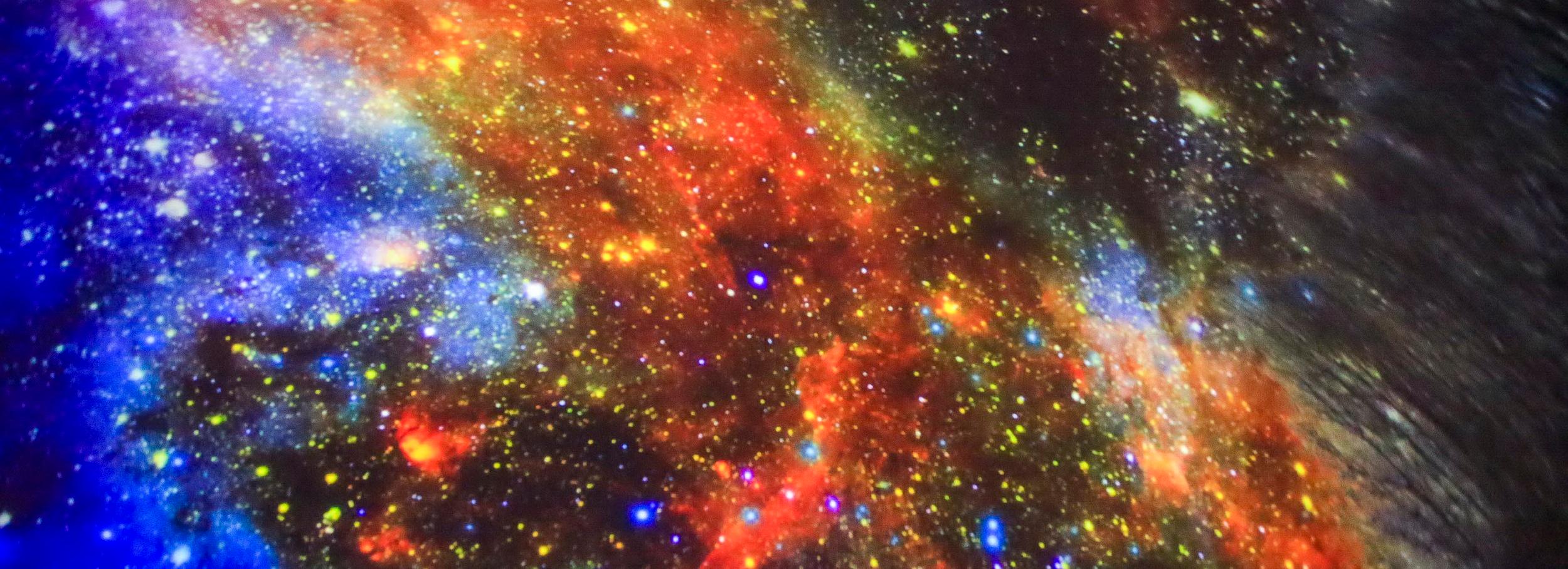 Мэр и губернатор поздравили Анну Кикину с возвращением на Землю