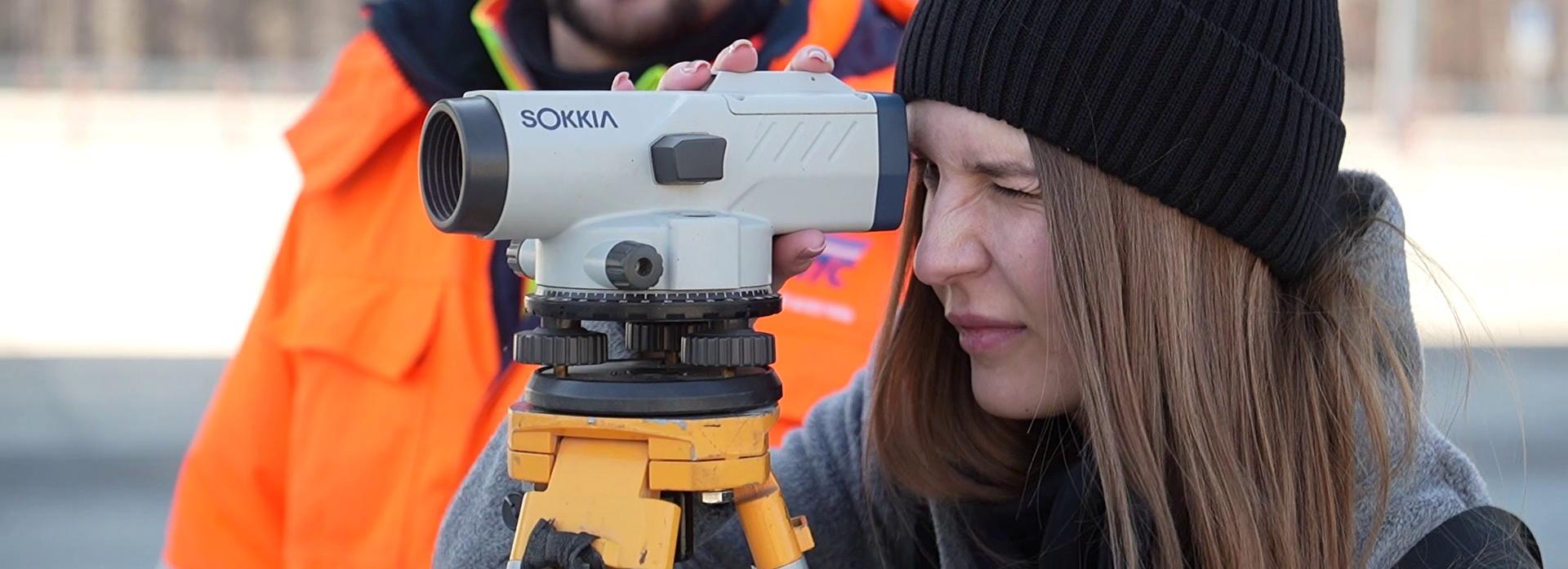 Дорожные эксперты повысили квалификацию под метромостом у ЛДС