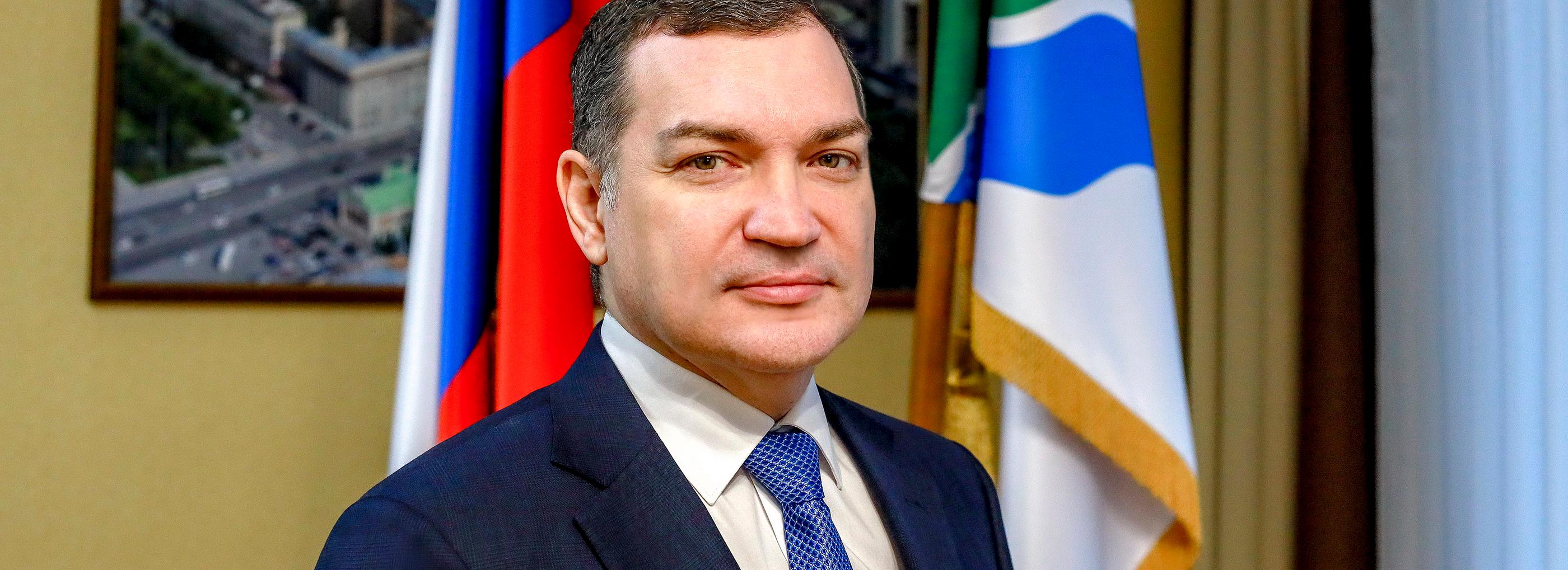 Мэр Кудрявцев поздравил юристов с профессиональным праздником