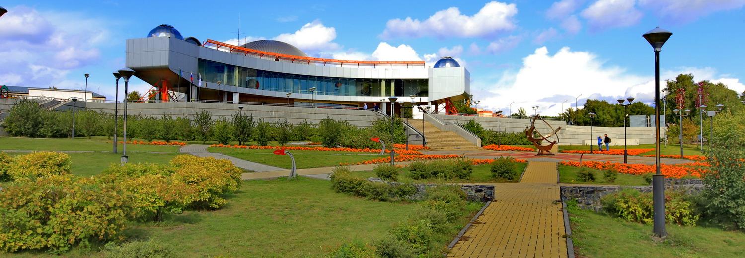 Суд отменил оправдательный приговор экс-директору планетария