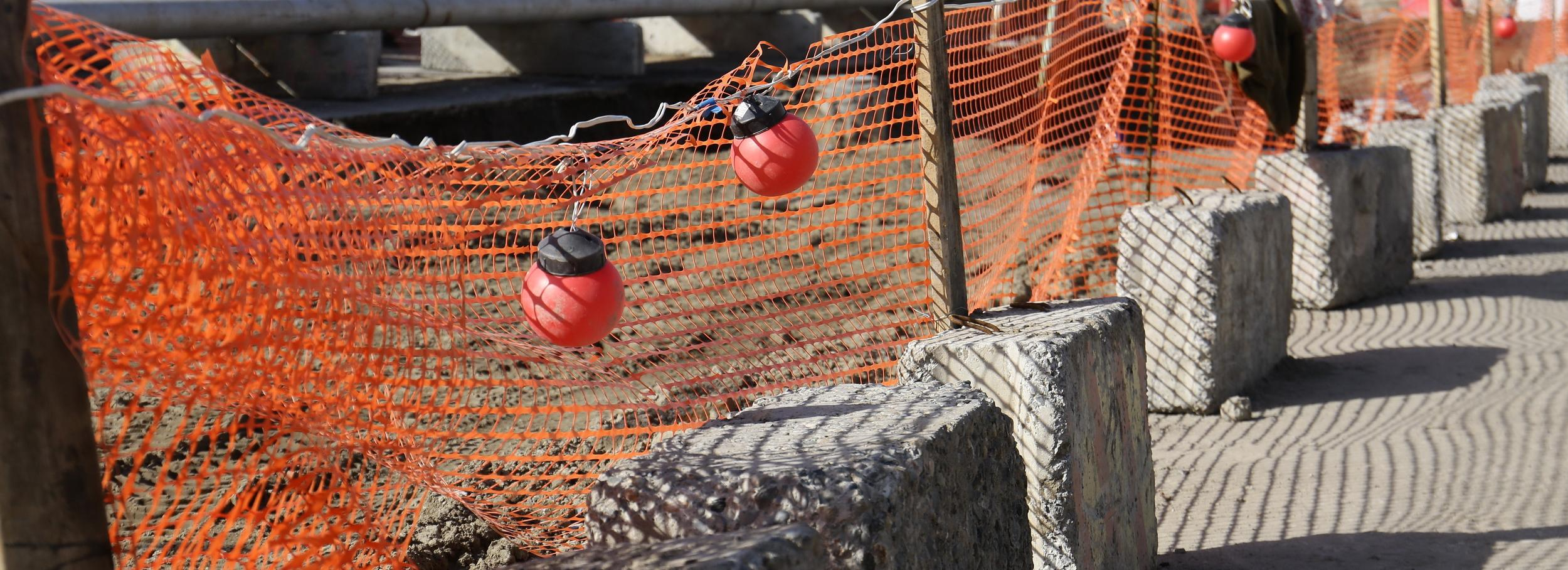 Быстрее закапывать ямы после порывов труб потребовал мэр Кудрявцев